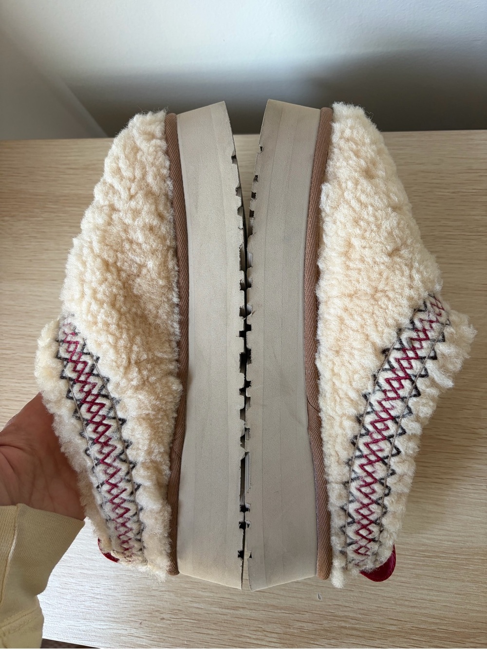 UGG Tazz Heritage Braid slip on 9 - Picture 14 of 16
